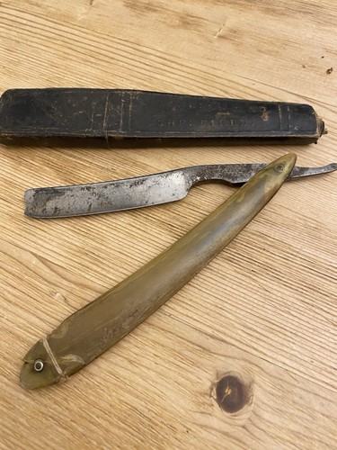 Rasiermesser antik mit etui - rasiermesser,